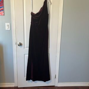 Purple/wine velvet dress